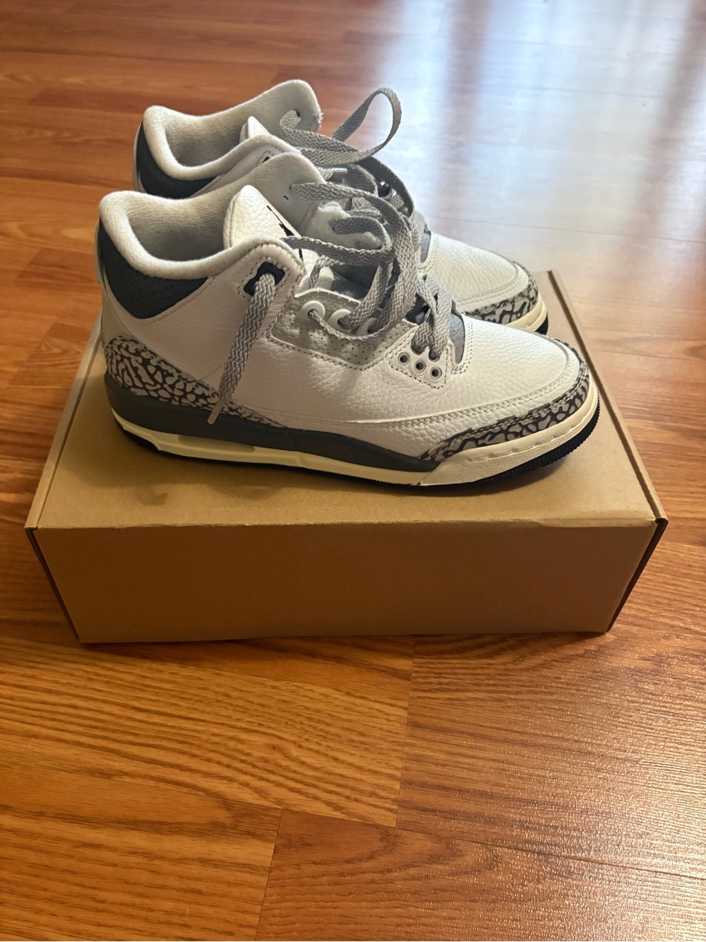 Jordan Kids White and Gray Elephant-Print Sneakers